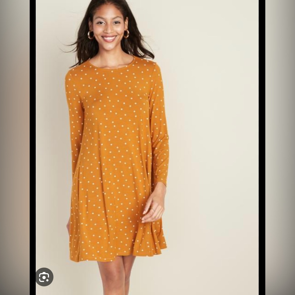 Long-sleeve Jersey-knit Swing Dress from Old Navy EUC